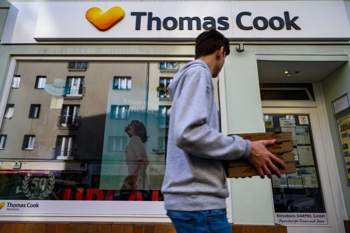 Vì sao Thomas Cook phá sản?