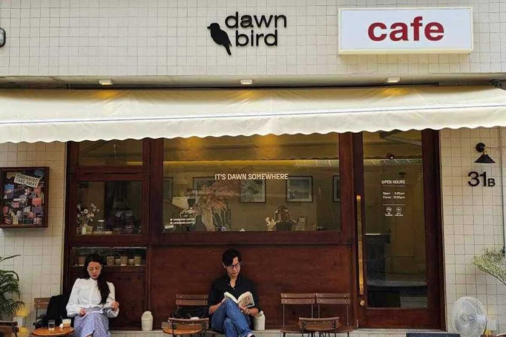 Mặt tiền Dawnbird Cafe 31B Trần Quốc Toản - quán cafe yên tĩnh Hà Nội