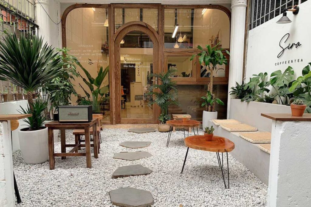 Sân vườn quán Siro Coffee Xã Đàn - cafe làm việc yên tĩnh Hà Nội