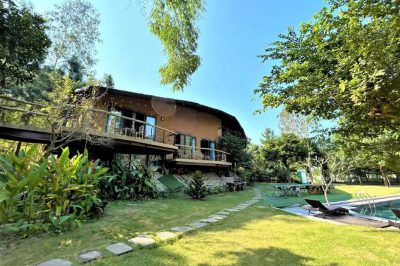 Maki-villa-overview